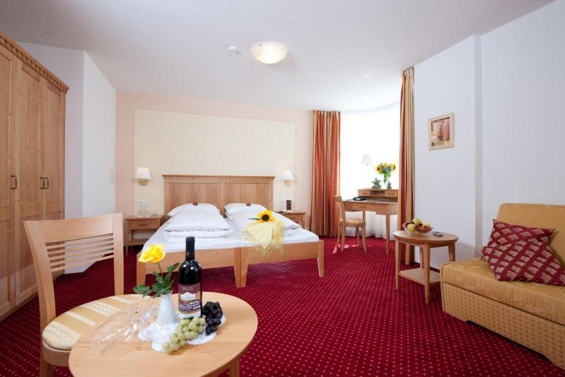 Hotel Oberwirt Velturno Esterno foto